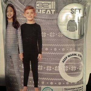 32 Degrees Kids Large 12 14 Set Long Sleeve Legging Black Heat Soft Stretch New